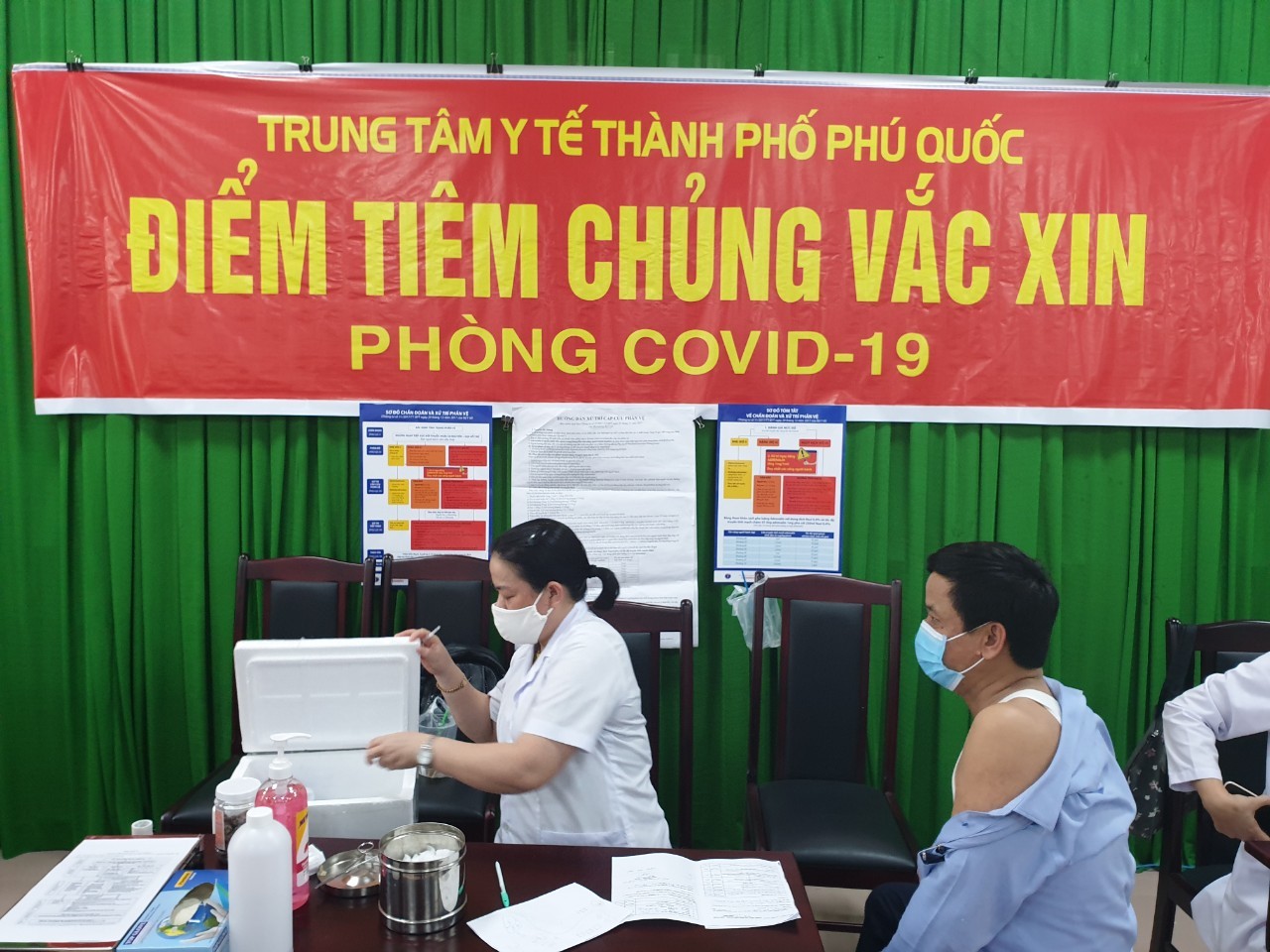 Phải đảm bảo &iacute;t nhất 90% d&acirc;n cư v&agrave; người PG88 Sòng bạc trực tuyến TOP 1 Việt Nam | Casino, Nổ Hũ ti&ecirc;m đủ vaccine th&igrave; Ph&uacute; Quốc mới c&oacute; thể mở cửa đ&oacute;n kh&aacute;ch quốc tế.