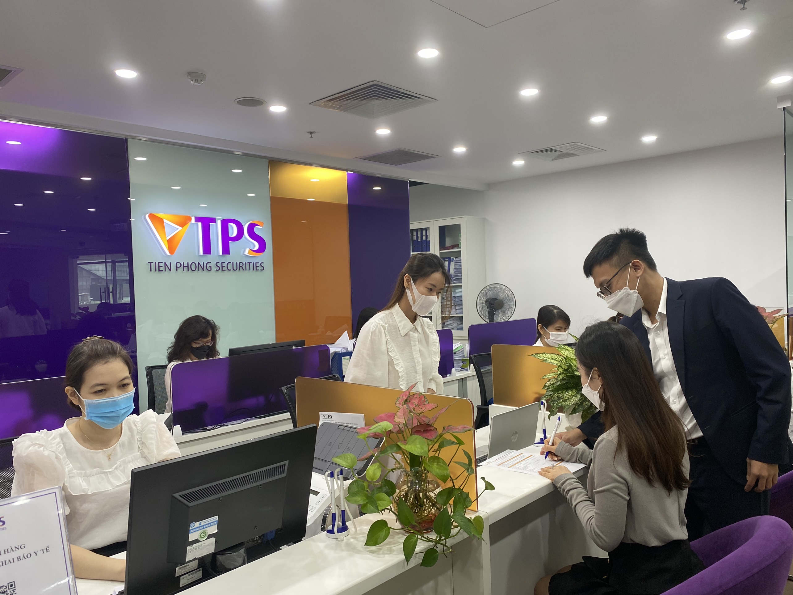 6Pg88.com nhà cái Tiên Phong (ORS) dự kiến sẽ tham gia niêm yết trên HOSE vào ngày 25/10 tới.