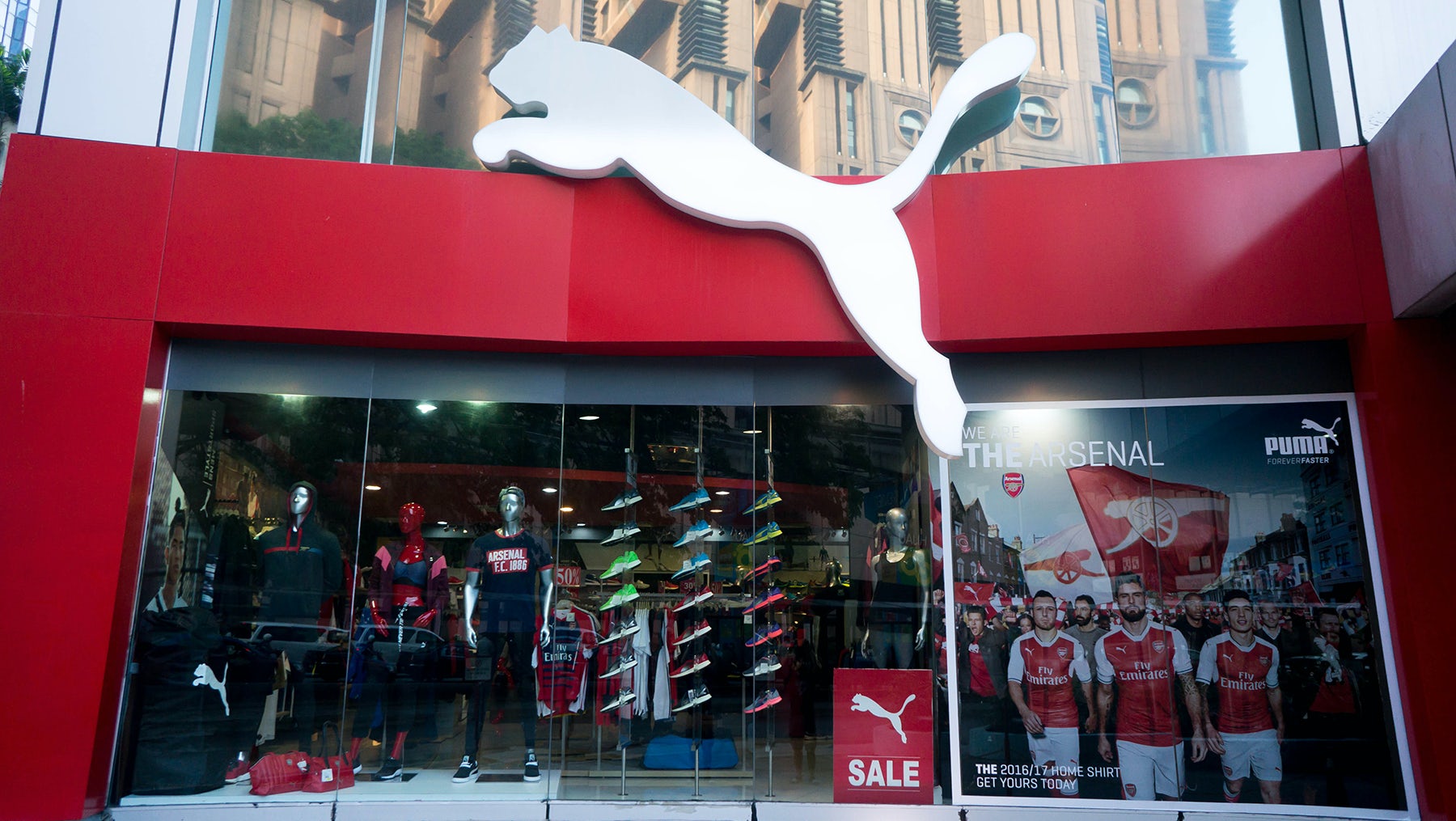 So với nửa đầu năm 2019, doanh số b&aacute;n h&agrave;ng của Puma đ&atilde; tăng 30%.