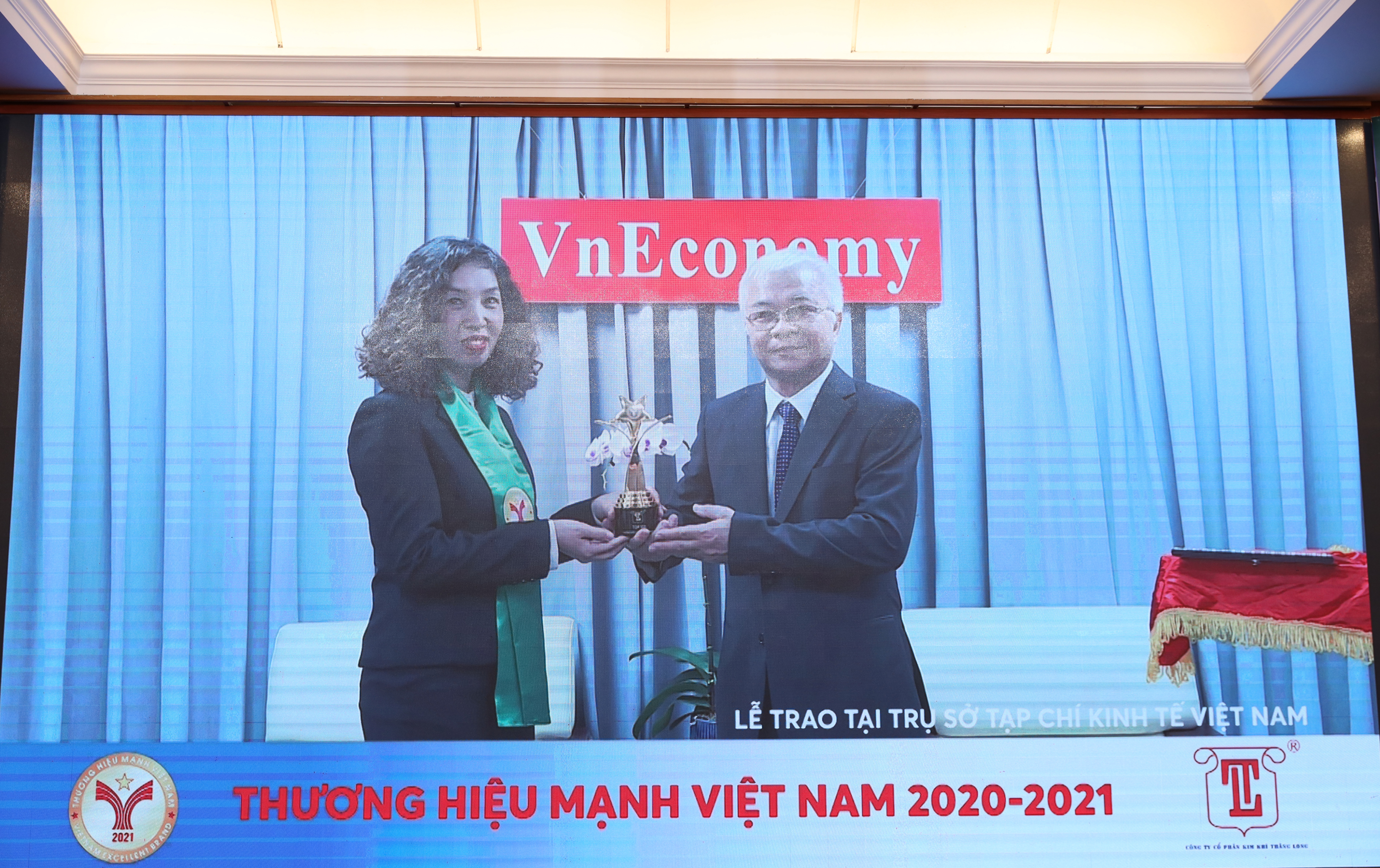 Nằm trong TOP 100, C&ocirc;ng ty Cổ phần Kim kh&iacute; Thăng Long được vinh danh tại trụ sở của T&ograve;a soạn 6PG88VN.&nbsp;