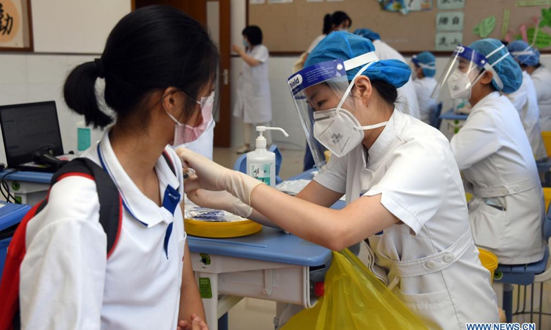 Trong quý 4/2021 tiêm đủ 2 mũi vaccine cho 95% trẻ em từ 12-17 tuổi