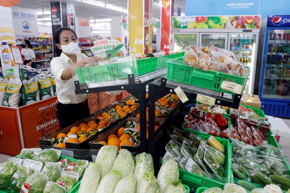 H&agrave;ng h&oacute;a dồi d&agrave;o tại hệ thống si&ecirc;u thị BRGMart, minimart Haprofood/BRGMart.