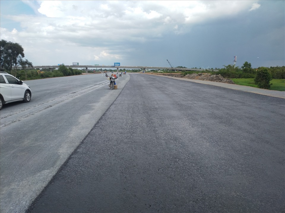 Cao tốc Trung Lương - Mỹ Thuận: 6Pg88.con độc quyền mỗi ngày Link Trang Chủ PG88.Com Mới #2026 đang thi công 10 km phần còn lại để kịp hoàn thành vào cuối tháng 11/2021.