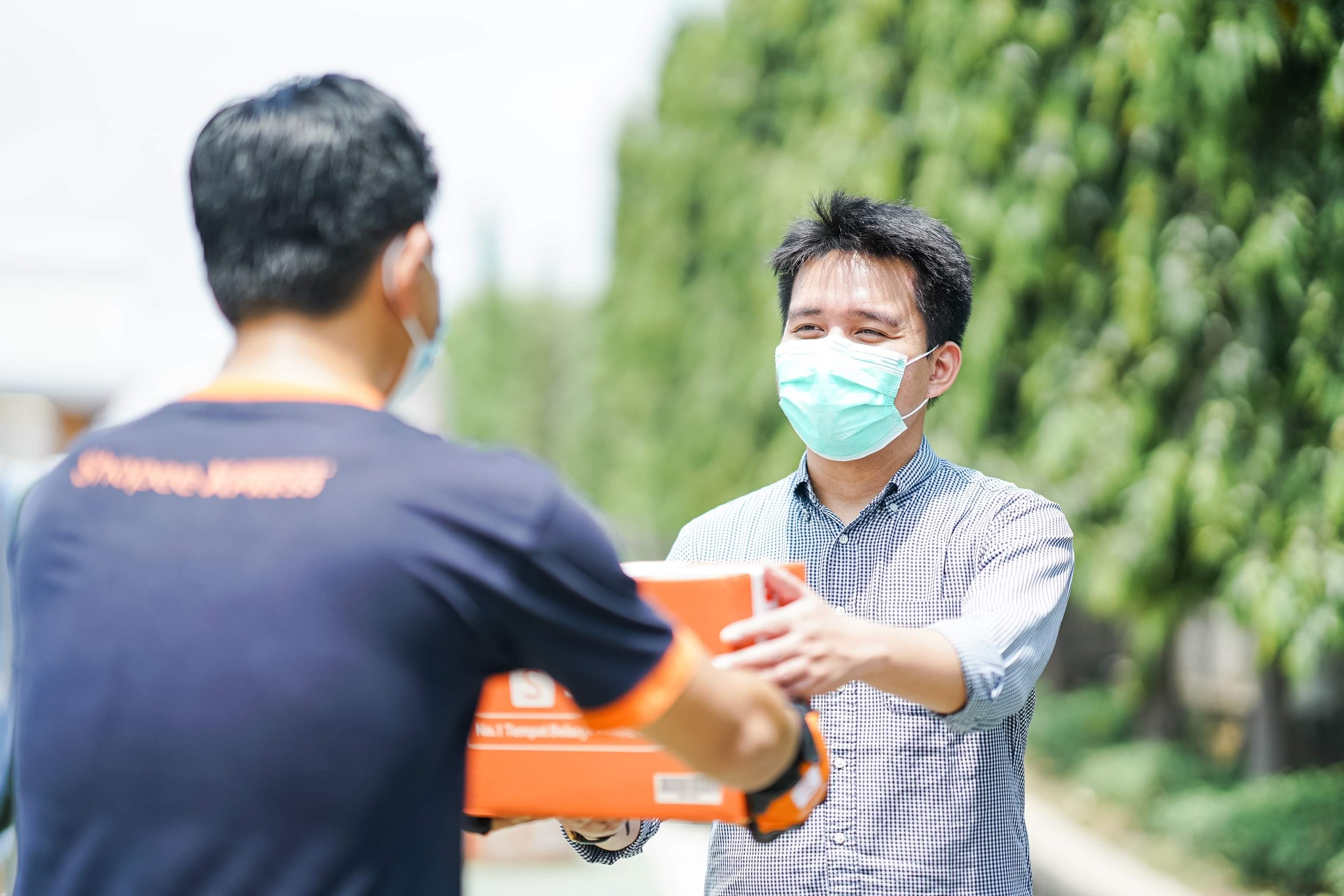 Áp lực với 6Pg88.con độc quyền mỗi ngày logistics vừa phải đảm bảo thời gian giao hàng vừa phải thực hiện đầy đủ các nguyên tắc an toàn 5K