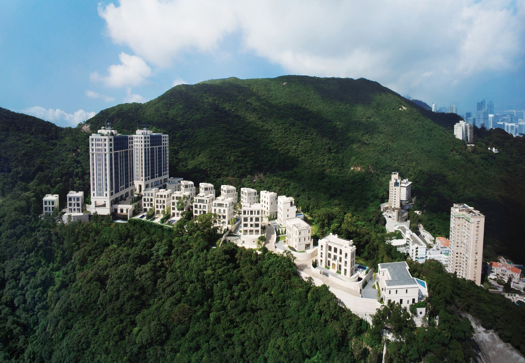 Link Trang Chủ PG88.Com Mới #2026 Mount Nicholson thuộc khu The Peak của Hồng Kông - Ảnh: Bloomberg.