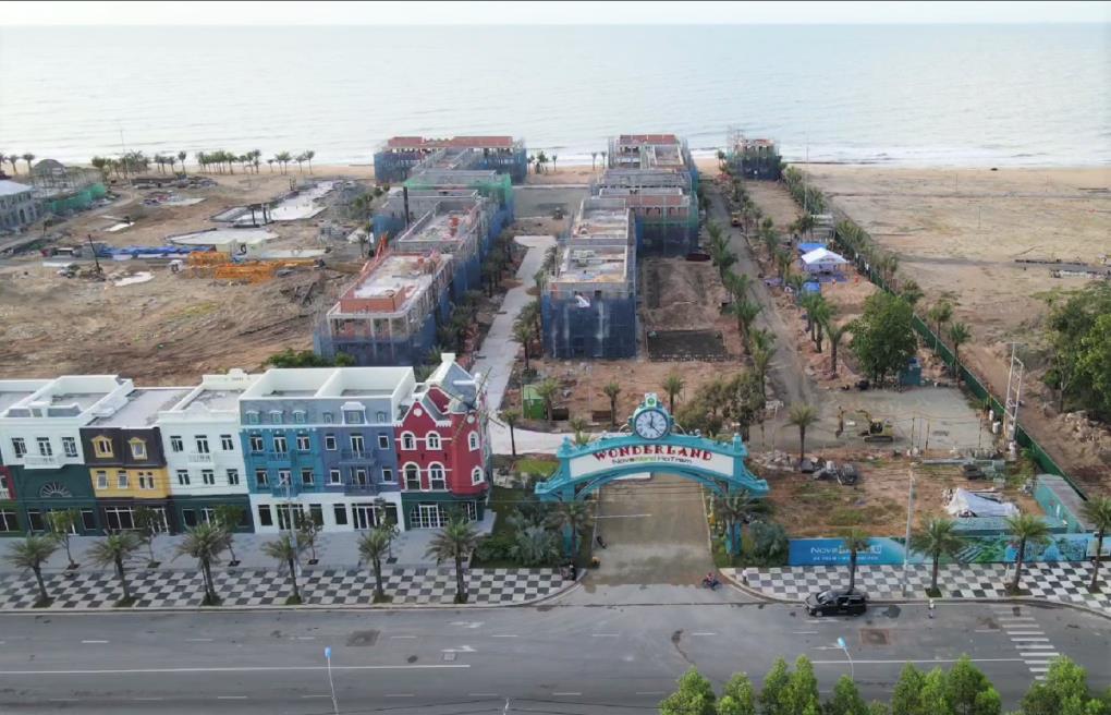 C&ocirc;ng trường Novaworld Ho Tram - ph&acirc;n kỳ Wonderland. Ảnh: APGCons.