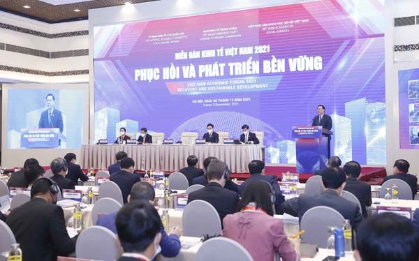 To&agrave;n cảnh diễn đ&agrave;n s&aacute;ng 5/12 - Ảnh: Quochoi.vn