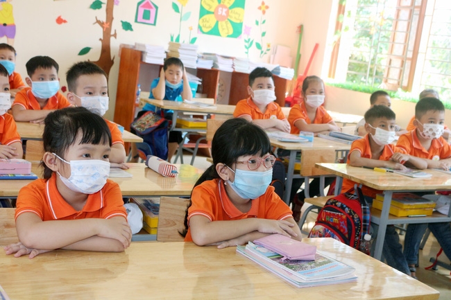 TP. HCM dự kiến hỗ trợ học phí kỳ 2 năm học 2021-2022 khoảng 533 tỷ đồng
