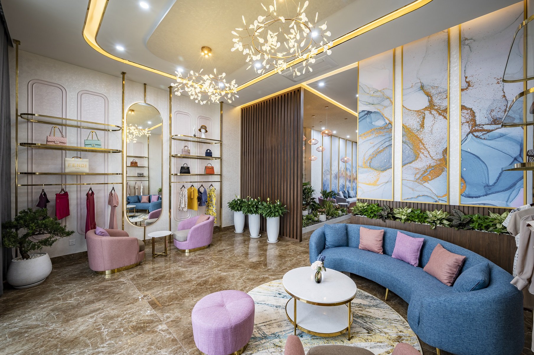Phong c&aacute;ch c&ugrave;ng kh&ocirc;ng gian ấn tượng tại Shoptel La Queenara đ&atilde; chinh phục nhiều nh&agrave; Pg88vn Trang Chủ Chính Thức.