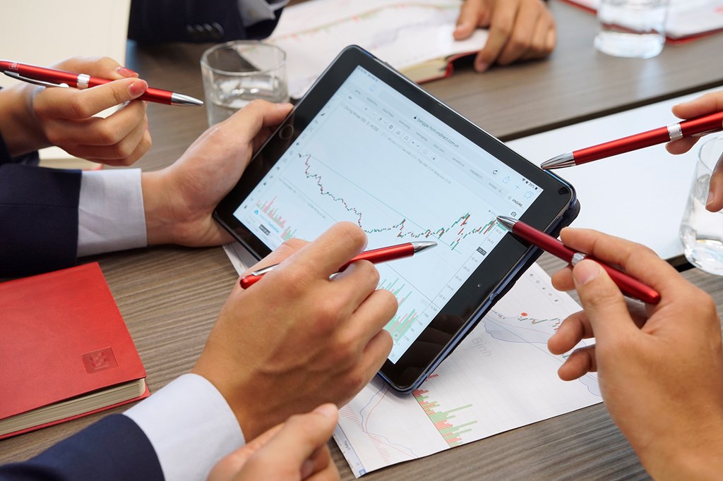 Ba quỹ ETF ngoại giao dịch ra sao trong kỳ cơ cấu quý 4/2021?