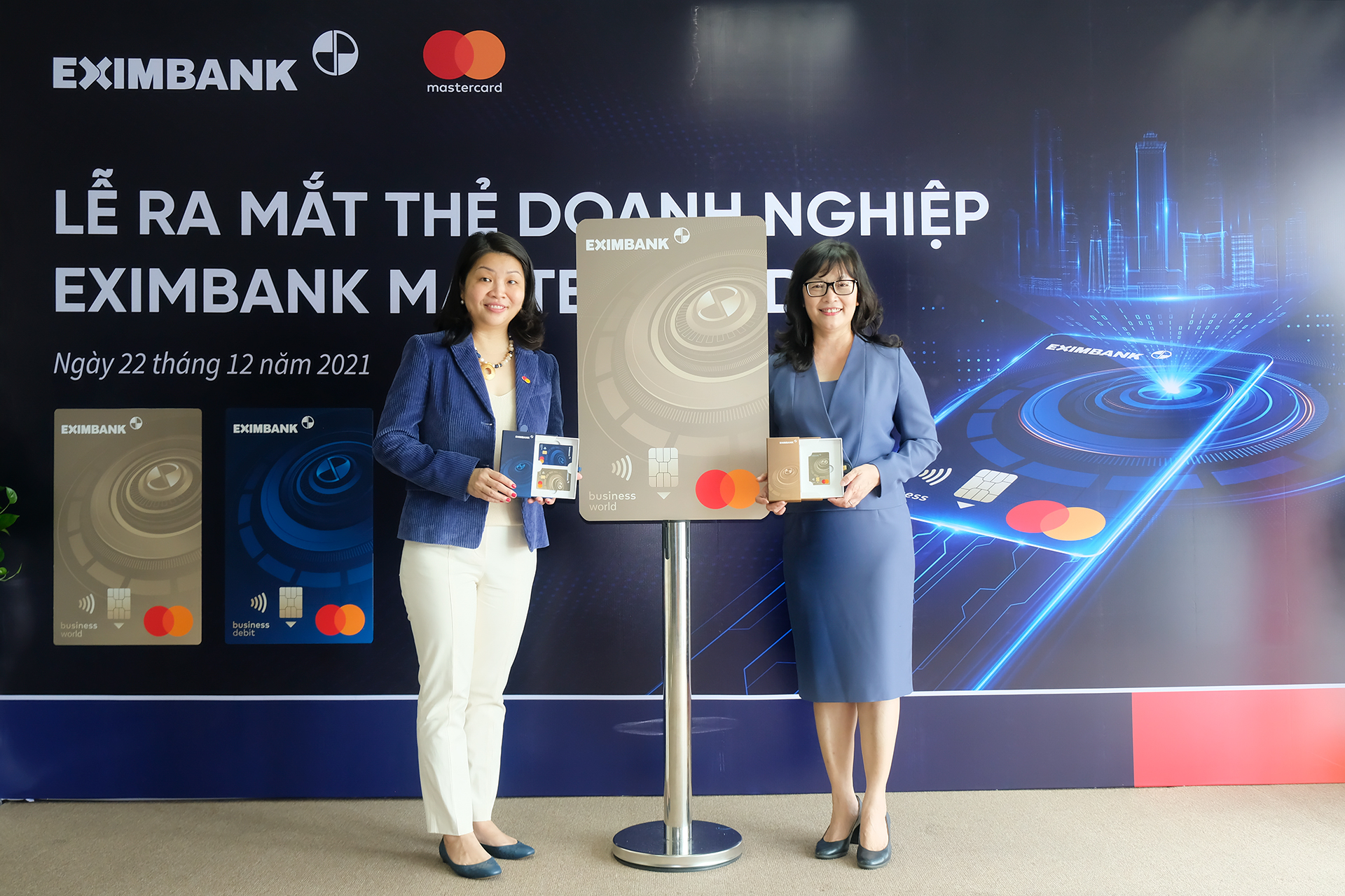 Lễ ra mắt bộ đôi thẻ quốc tế dành cho khách hàng 6Pg88.con độc quyền mỗi ngày Eximbank Mastercard Business.