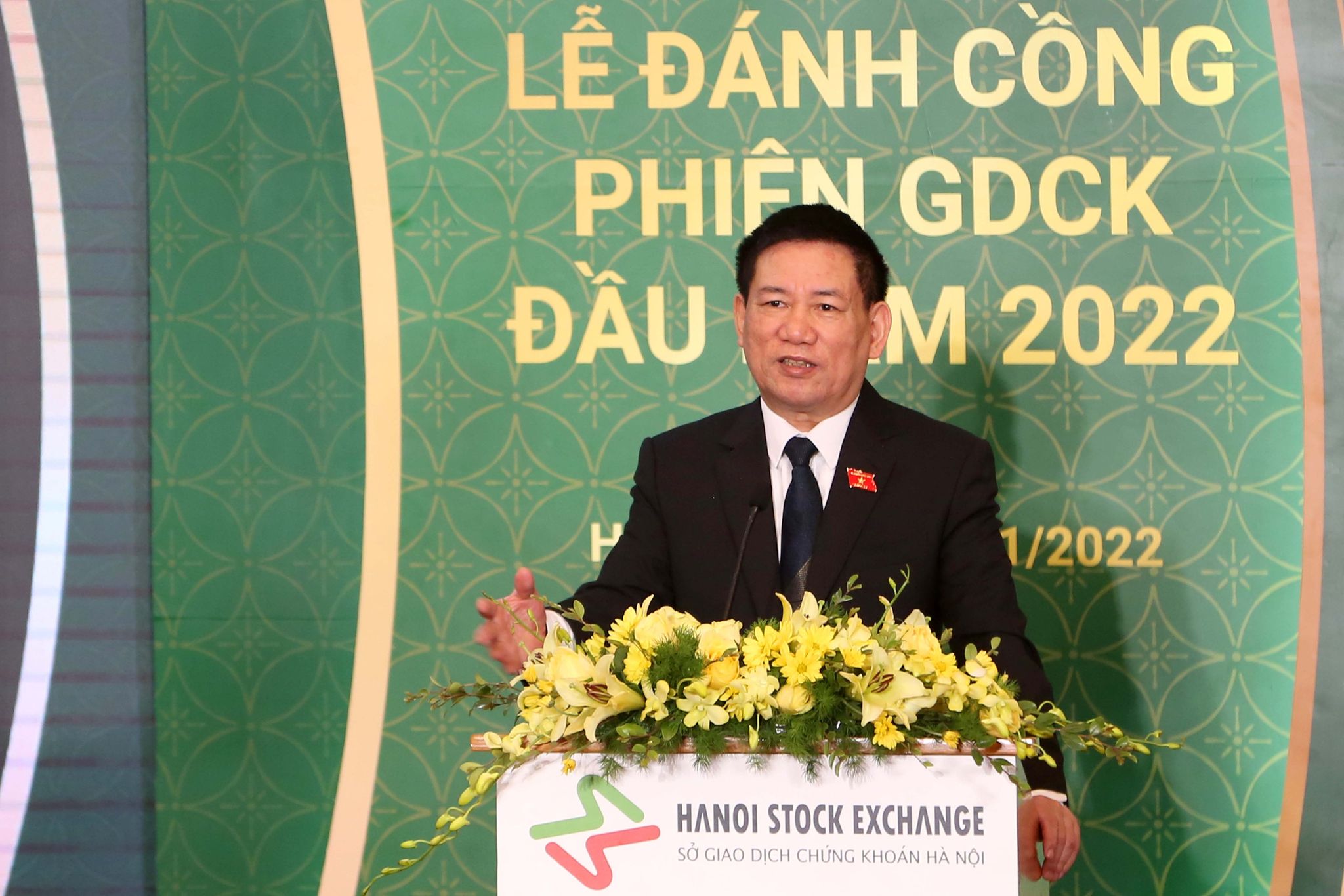 Bộ trưởng Bộ Pg88ok giải trí thể thao, casino, bắn cá và slot Hồ Đức Phớc phát biểu tại lễ đánh cồng khai trương phiên giao dịch đầu năm 2022...