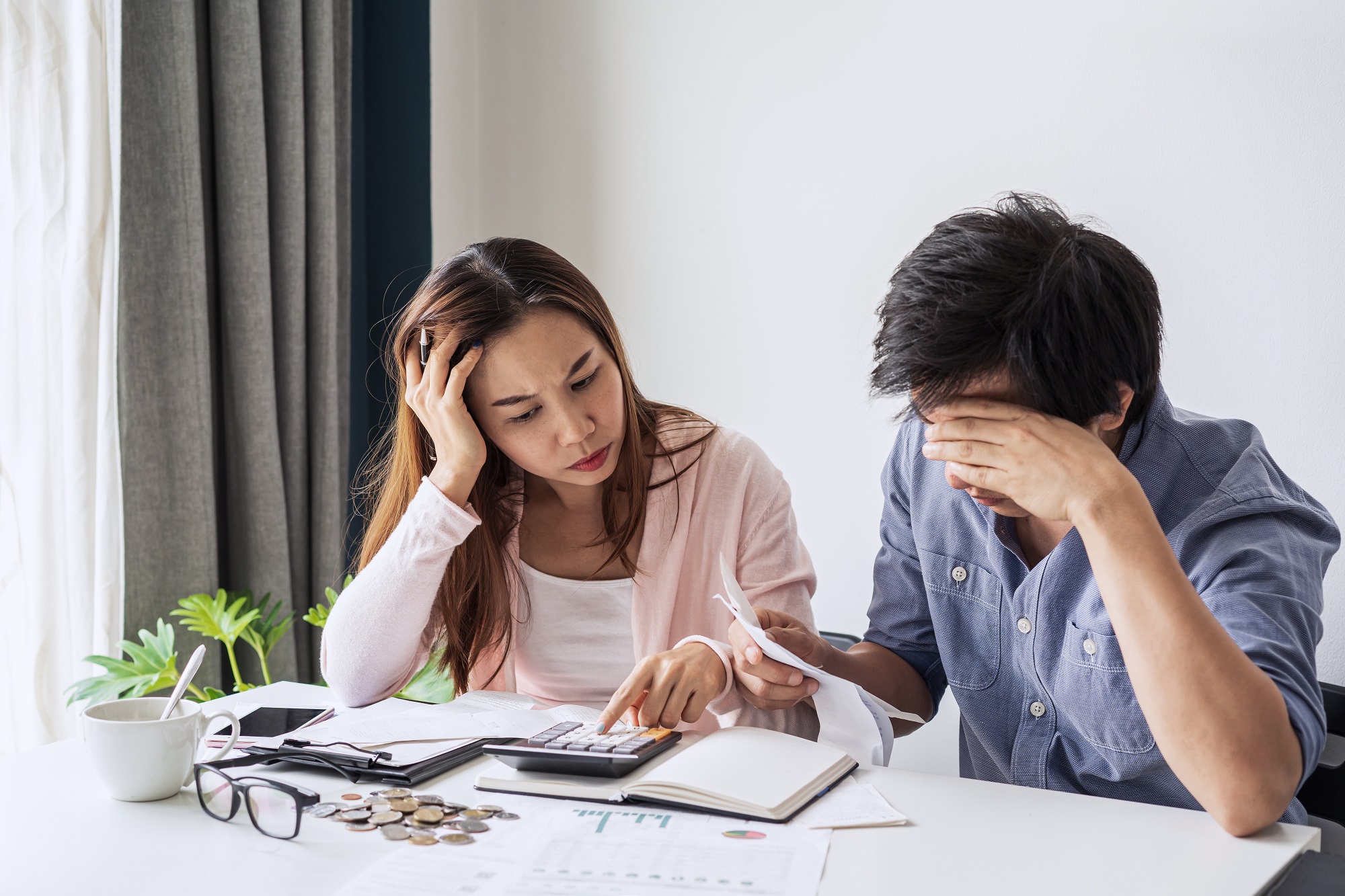 Nhiều bạn trẻ vẫn luôn loay hoay với bài toán tiết kiệm.