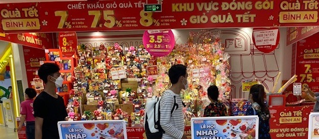 C&aacute;c giỏ qu&agrave; Tết với nhiều mẫu m&atilde; cho người ti&ecirc;u d&ugrave;ng lựa chọn.