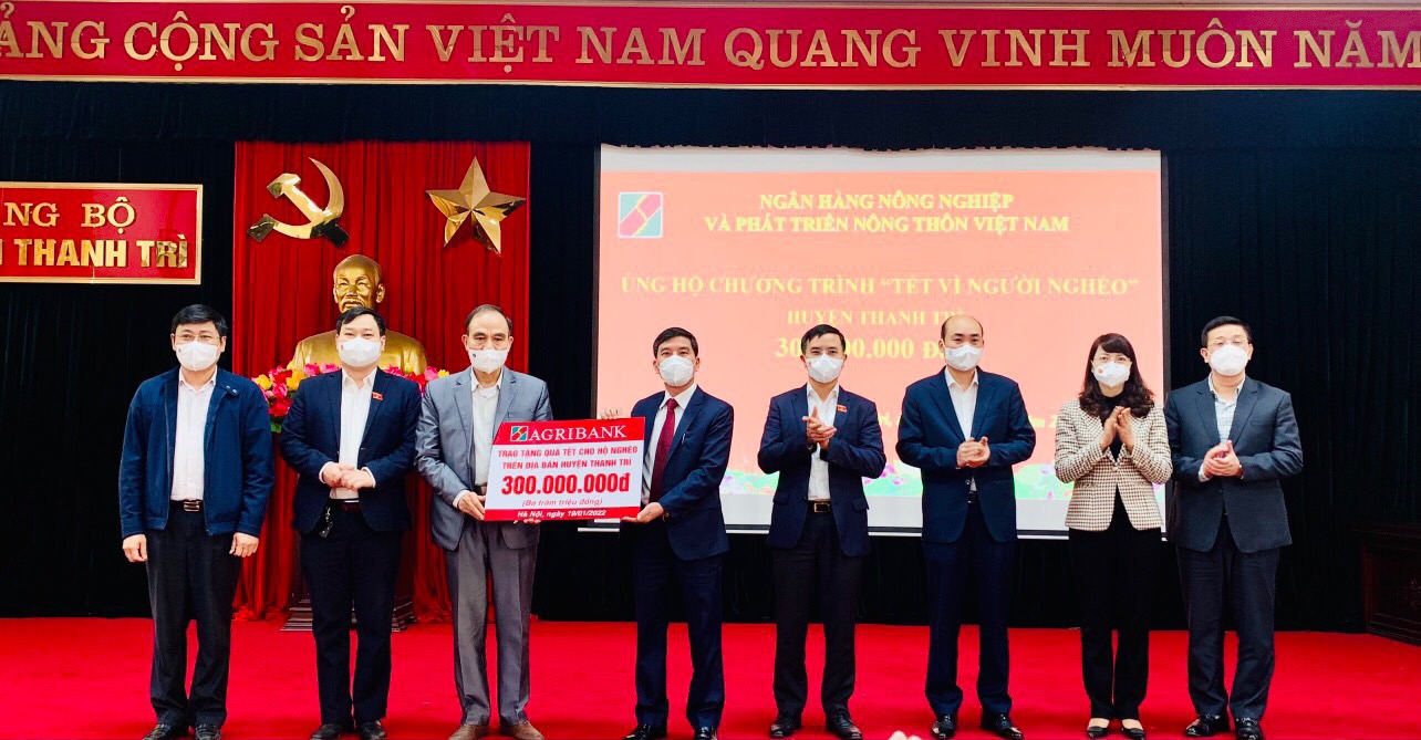 Agribank dành gần 50 tỷ đồng ủng hộ người nghèo và đối tượng chính sách đón Xuân Nhâm Dần