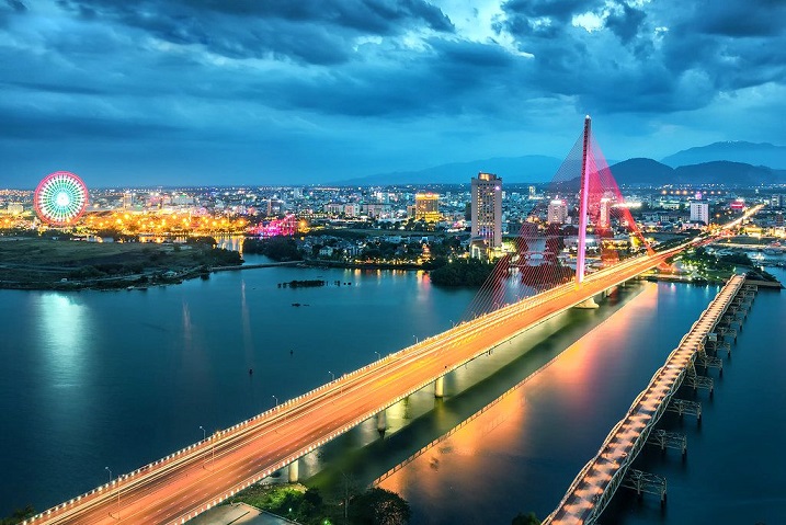 Hoạt động du lịch của Đ&agrave; Nẵng c&oacute; nguy cơ tụt hậu so với c&aacute;c tỉnh l&acirc;n cận.