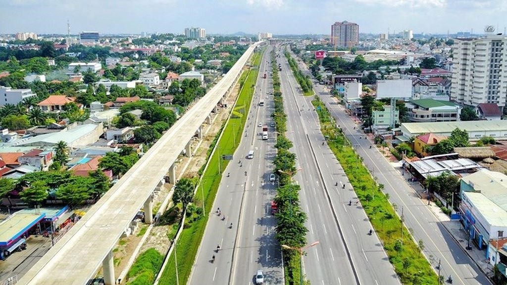 Quốc lộ 13 mở rộng sẽ mở ra nhiều cơ hội mới cho bất động sản ở B&igrave;nh Dương.