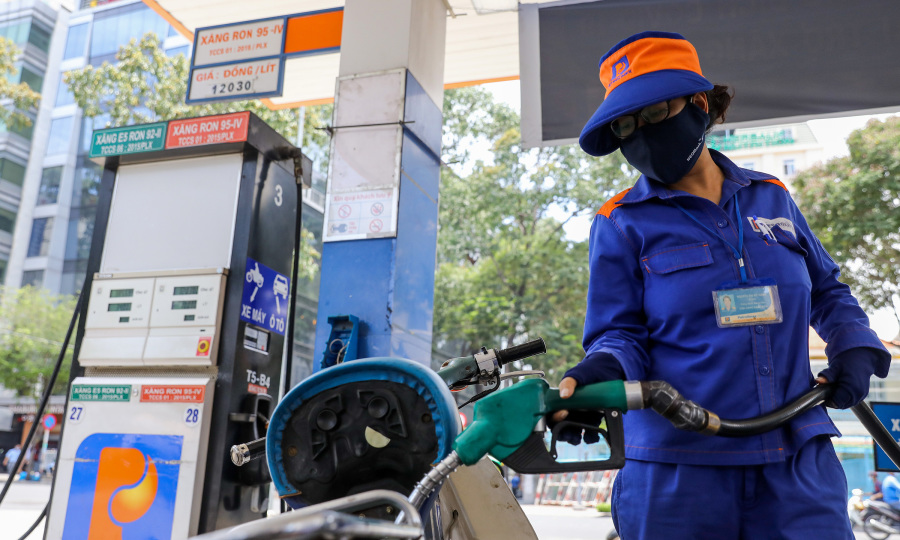 WB: Giảm thuế bảo vệ môi trường không phải là chính sách đúng đắn để hạ nhiệt giá xăng dầu
