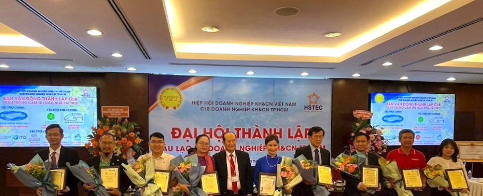 Ban Chấp h&agrave;nh CLB PG88 Link Dễ Nhớ Pg88.com Khoa học v&agrave; C&ocirc;ng nghệ TP.HCM.