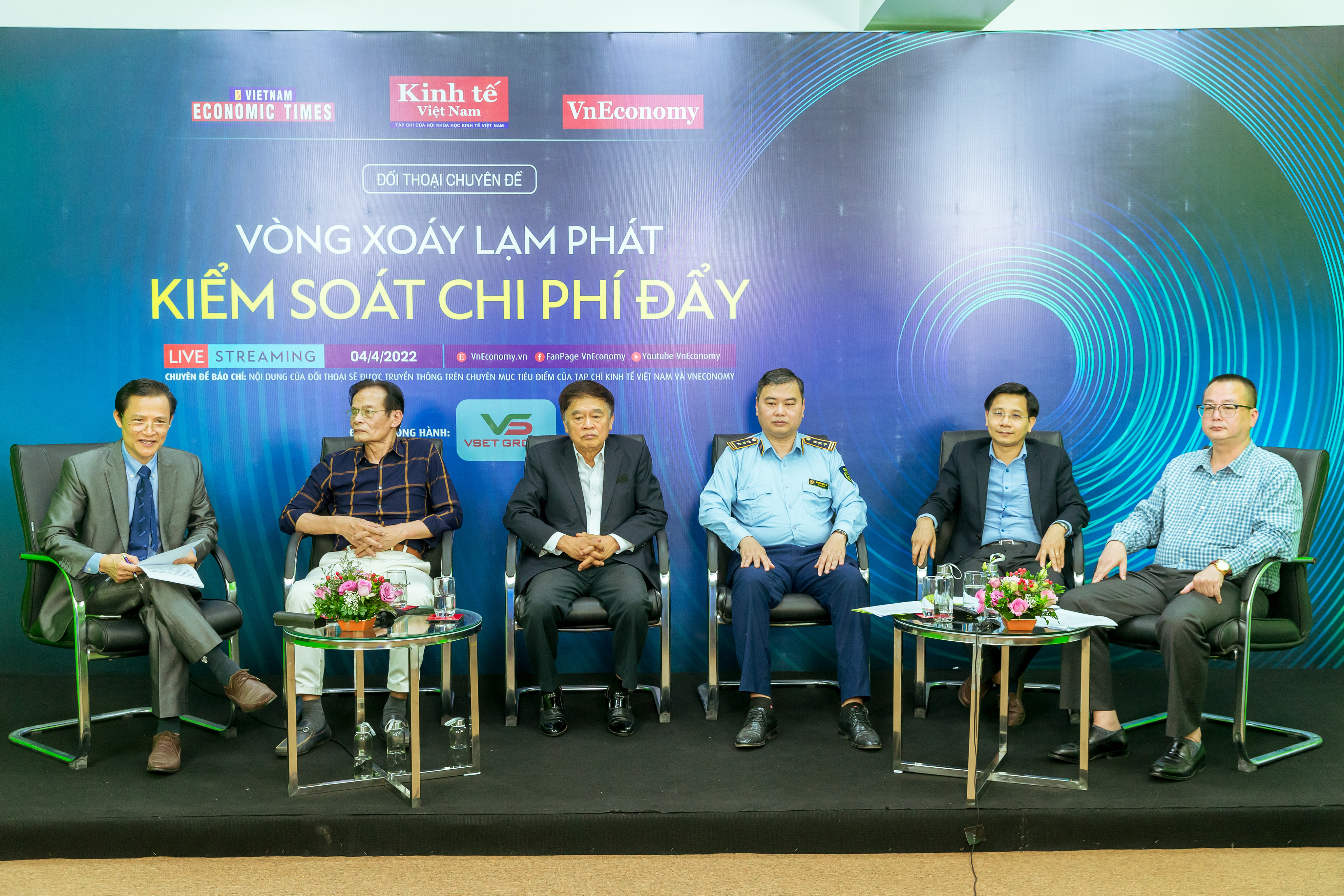 Đối thoại: 