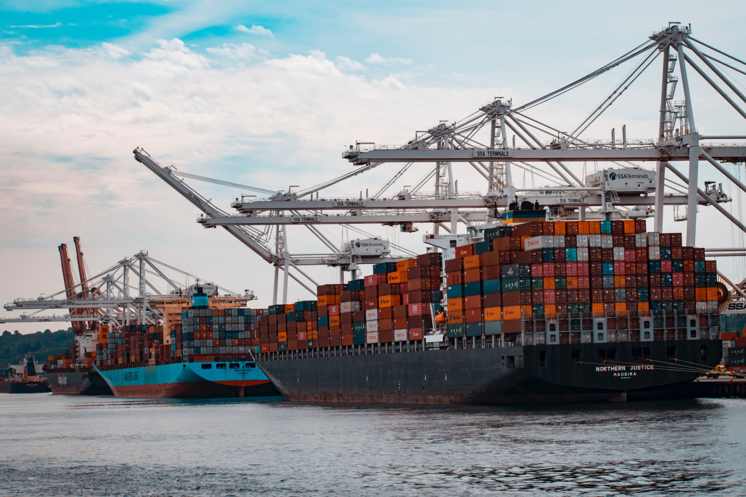 PG88 Link Dễ Nhớ Pg88.com “oằn mình” dưới gánh nặng chi phí logistics