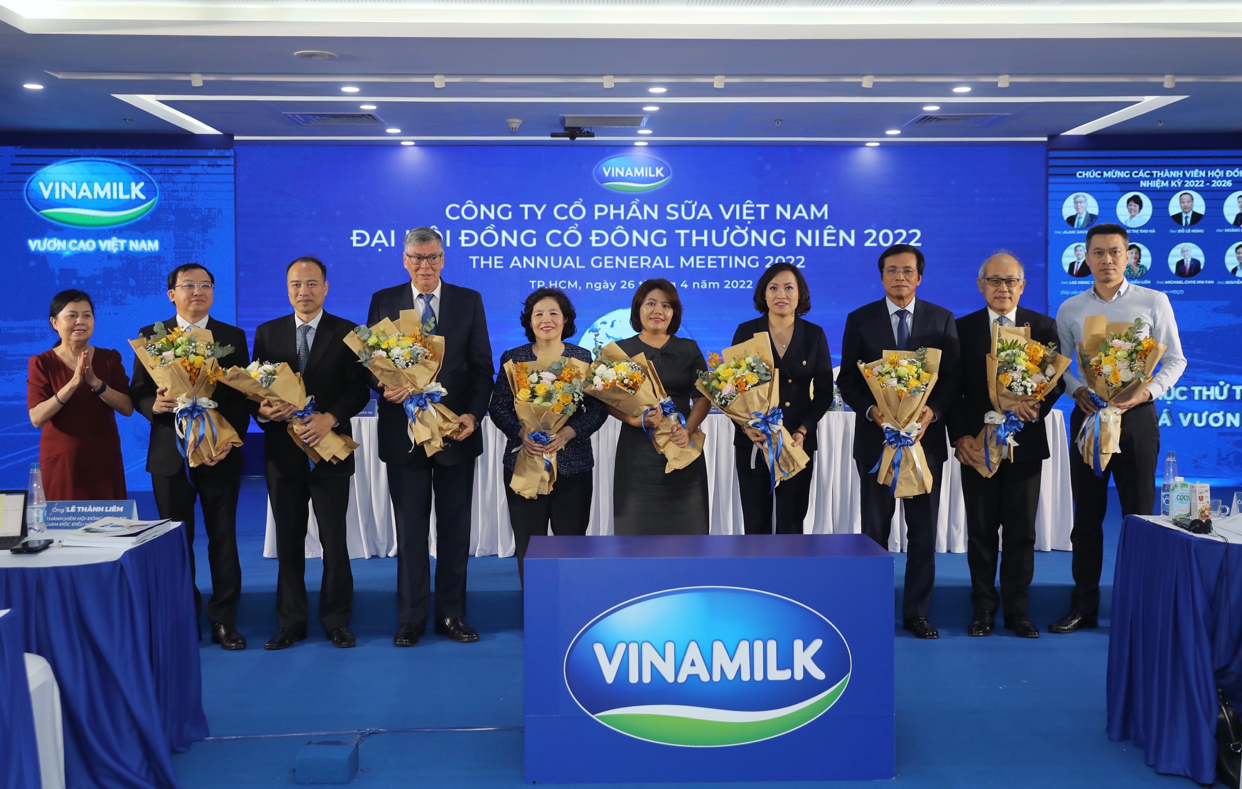 C&aacute;c th&agrave;nh vi&ecirc;n Hội đồng Quản trị mới của Vinamilk nhiệm kỳ 2022 - 2026.