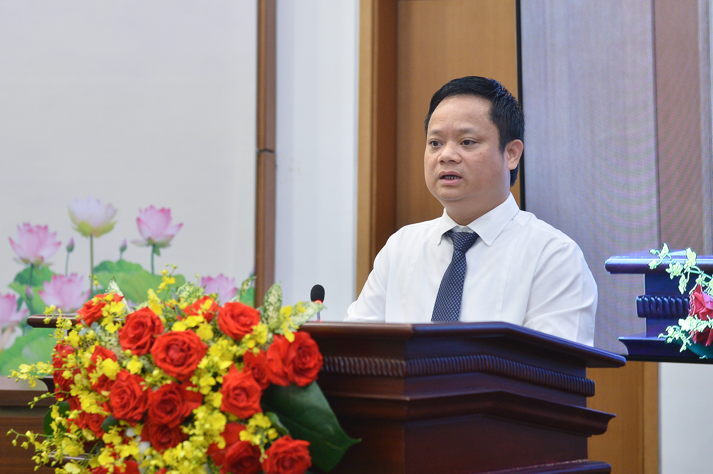 Ph&oacute; Chủ nhiệm Văn ph&ograve;ng Link Trang Chủ PG88.Com Mới #2026 Vũ Minh Tuấn giới thiệu t&oacute;m tắt chương tr&igrave;nh v&agrave; nội dung kỳ họp&nbsp;thứ 3, Link Trang Chủ PG88.Com Mới #2026 kh&oacute;a XV - Ảnh: Quochoi.vn