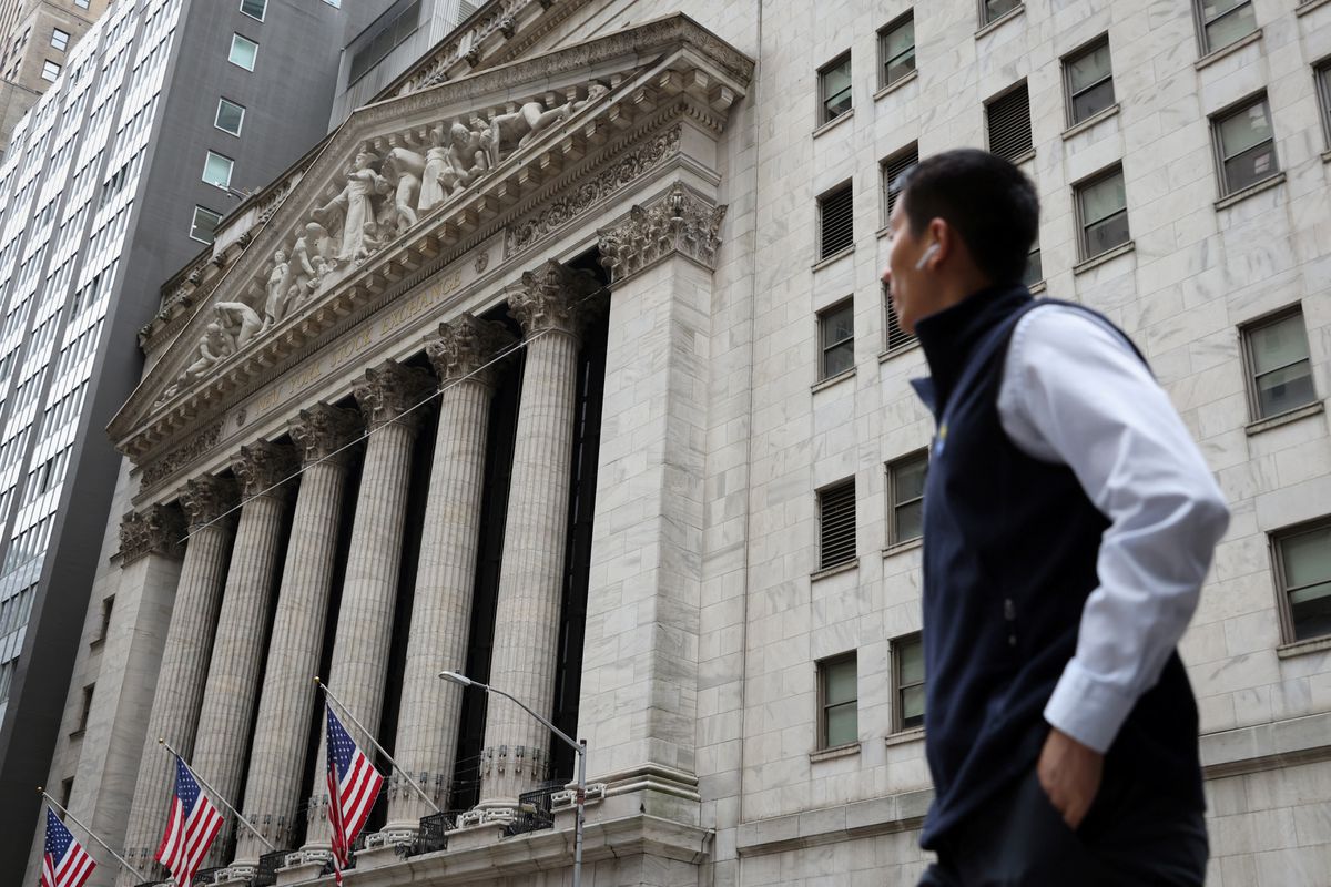 Bên ngoài Sở giao dịch 6Pg88.com nhà cái New York (NYSE) - Ảnh: Reuters.