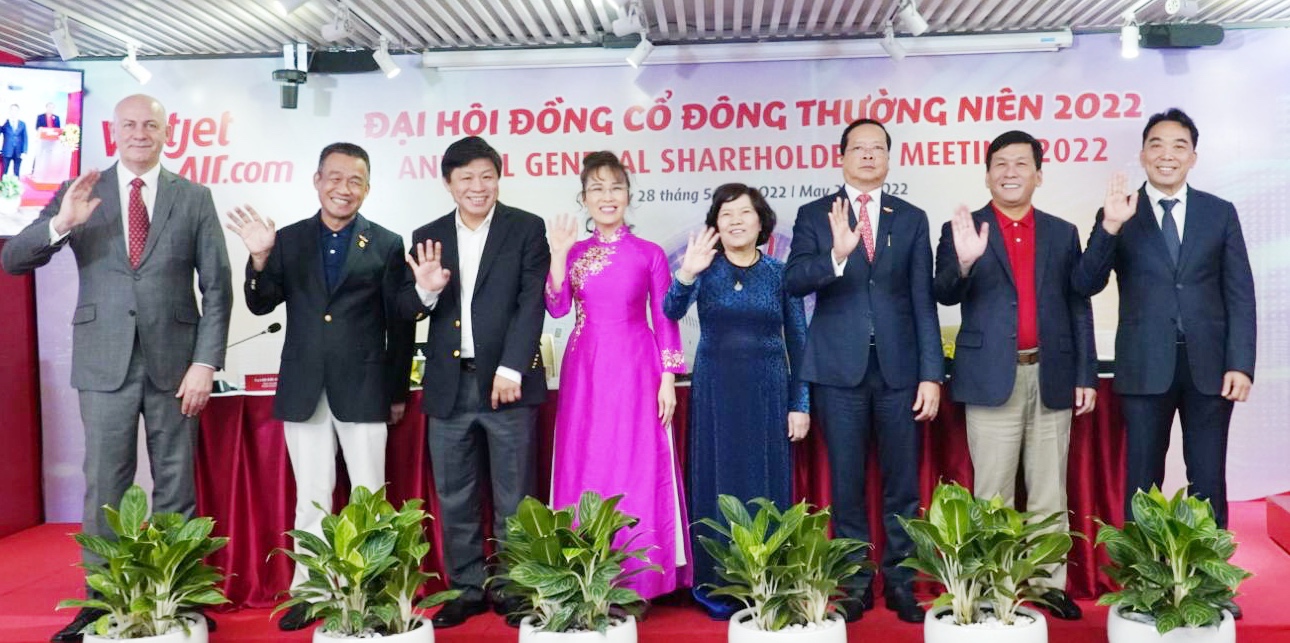 Th&agrave;nh vi&ecirc;n HĐQT Vietjet nhiệm kỳ 2022-2027 ra mắt ( ảnh N.Q).