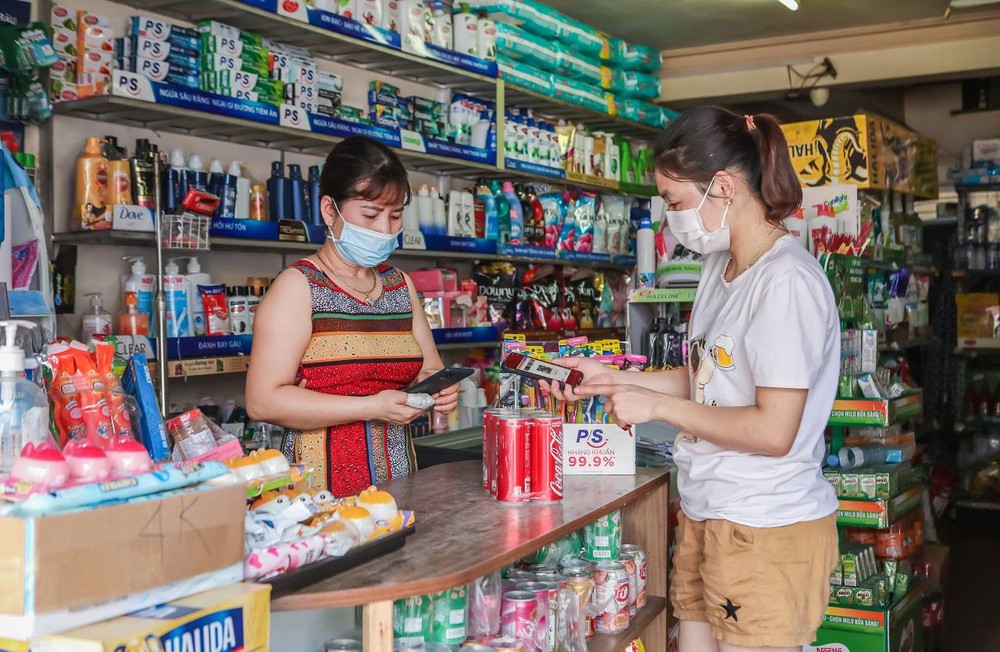 VinShop c&oacute; thể gi&uacute;p tạp h&oacute;a truyền thống sở hữu những tiện &iacute;ch như trong si&ecirc;u thị hiện đại.