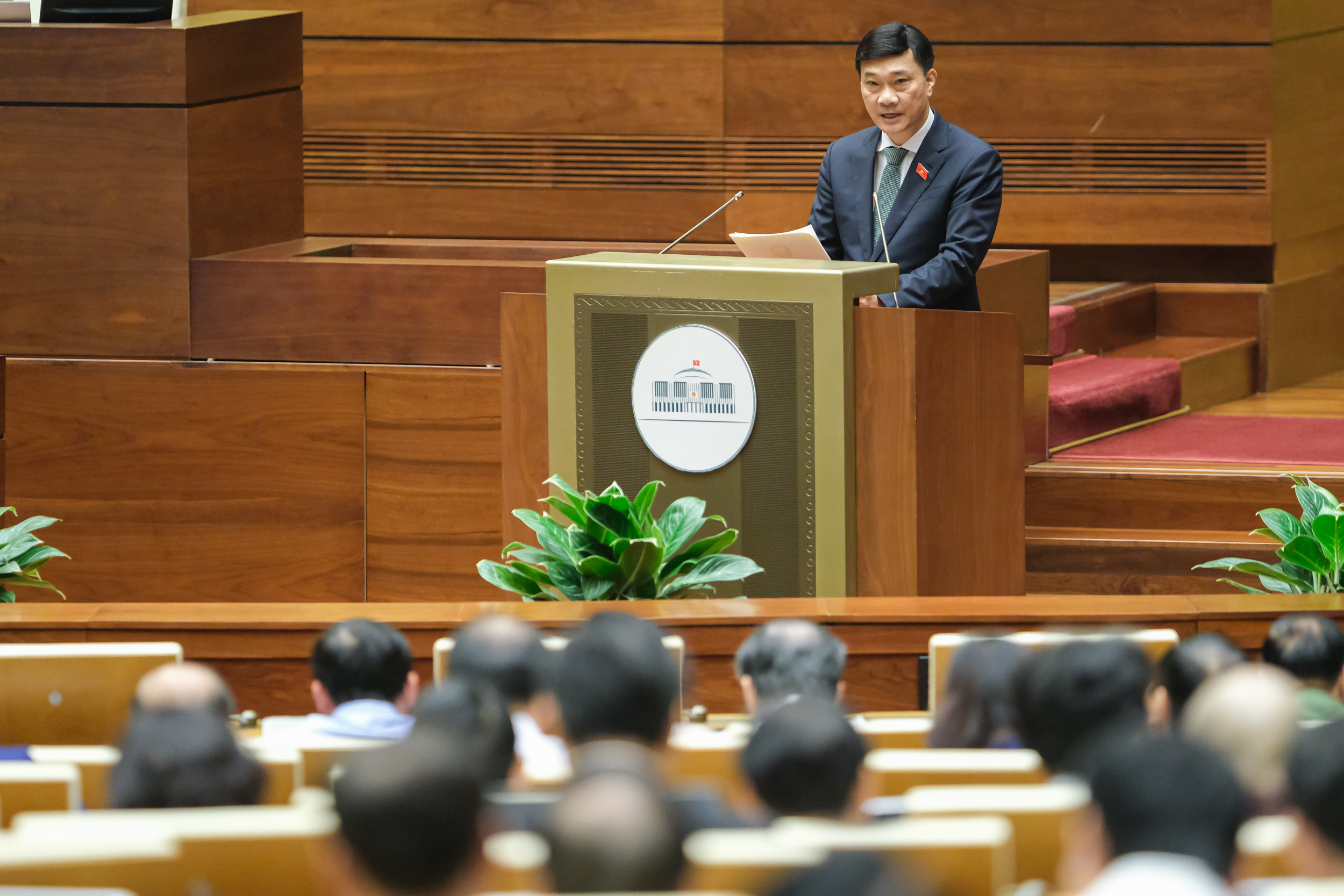 Chủ nhiệm Ủy ban Link Trang Chủ PG88.Com Mới #2026 Vũ Hồng Thanh tr&igrave;nh b&agrave;y b&aacute;o c&aacute;o giải tr&igrave;nh, tiếp thu, chỉnh l&yacute; dự thảo Nghị quyết về chủ trương Pg88vn Trang Chủ Chính Thức dự &aacute;n Pg88vn Trang Chủ Chính Thức x&acirc;y dựng đường bộ cao tốc Ch&acirc;u Đốc - Cần Thơ - S&oacute;c Trăng giai đoạn 1.