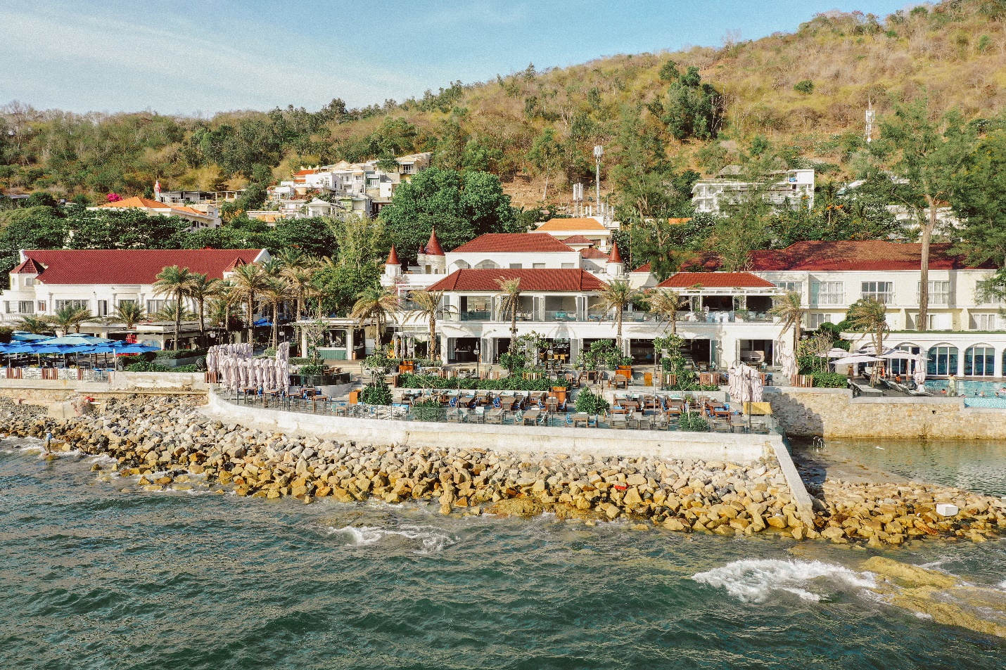 Mercure Vũng T&agrave;u - top 25 kh&aacute;ch sạn tốt nhất Việt Nam tr&ecirc;n Tripadvisor l&agrave; một trong chuỗi c&aacute;c kh&aacute;ch sạn h&agrave;ng đầu của Nova Hospitality - một th&agrave;nh vi&ecirc;n của Nova Service.
