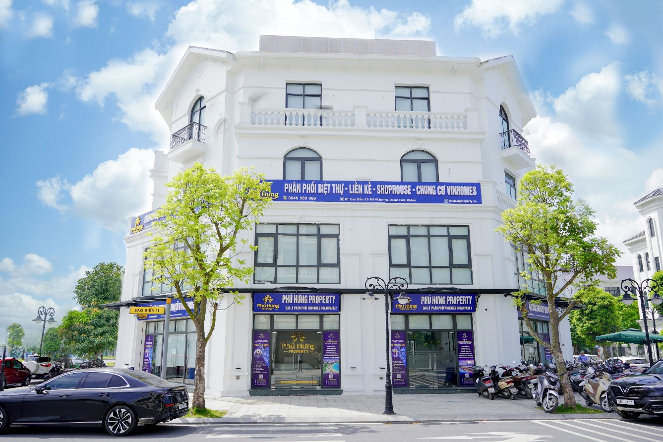 Bất chấp đại dịch Covid-19, Ph&uacute; Hưng Property vẫn ghi dấu ấn tr&ecirc;n thị trường với việc mở rộng thị phần tại nhiều tỉnh th&agrave;nh tr&ecirc;n cả nước.