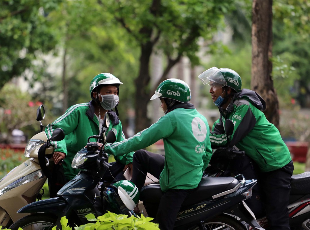 Cục Cạnh tranh và bảo vệ người tiêu dùng đề nghị Grab cung cấp danh mục và làm rõ các loại hình, mức phí và phụ phí hiện nay.