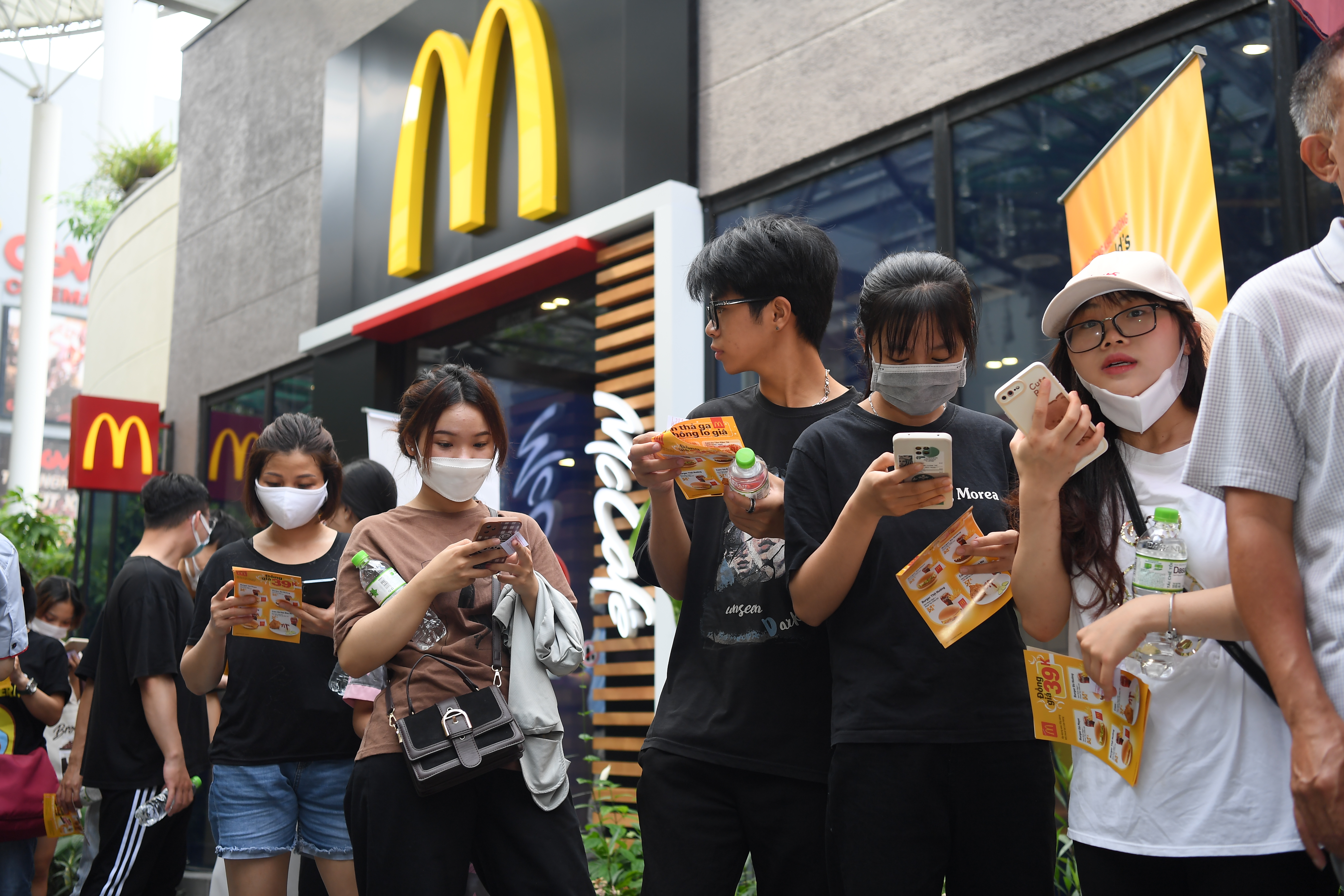 McDonald's chào đón cửa hàng thứ 27 tại Aeon Mall Long Biên