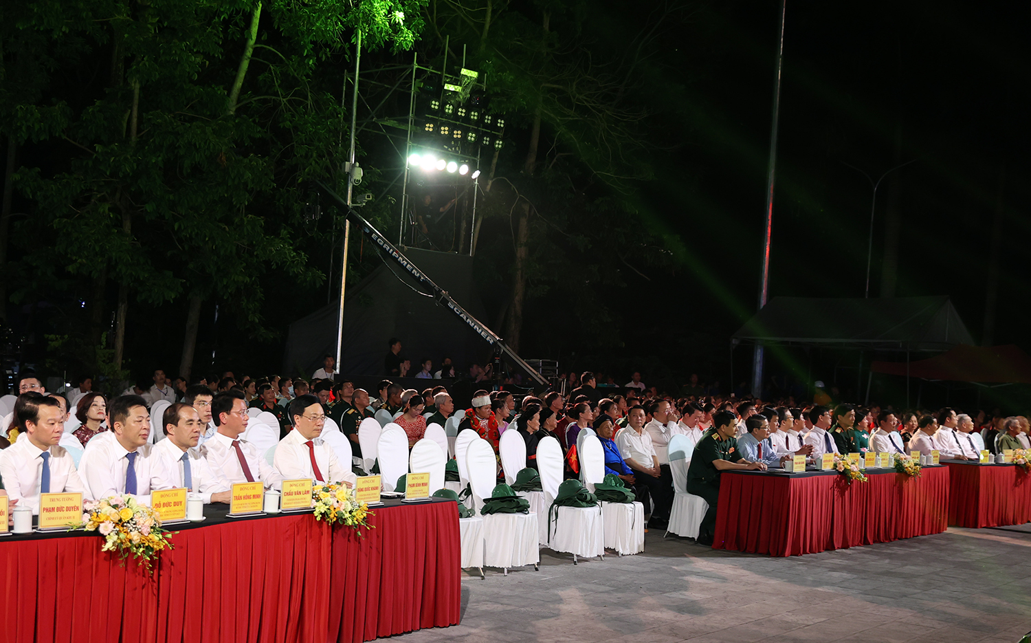 C&aacute;c đại biểu dự điểm cầu tại H&agrave; Giang. Ảnh - VGP.&nbsp;