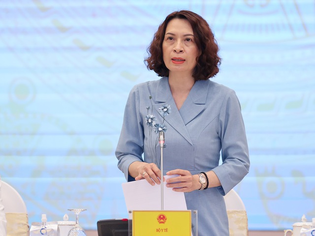 Thứ trưởng Bộ Y tế Nguyễn Thị Liên Hương. 