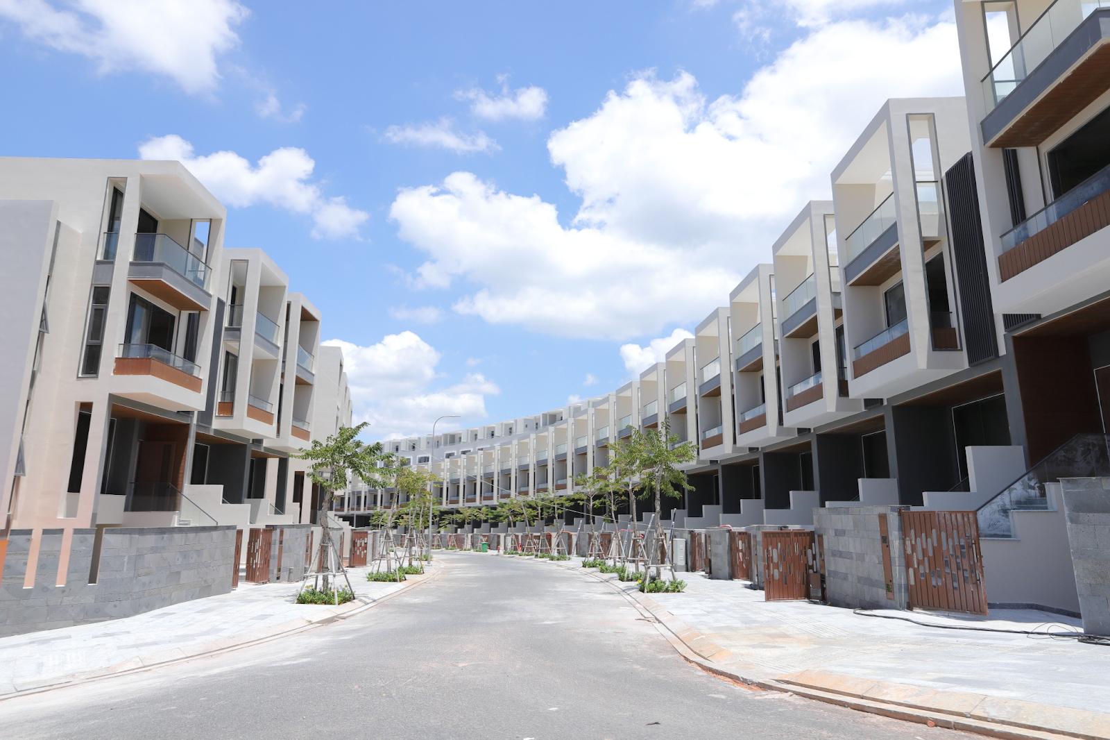 Mũi N&eacute; Summerland thu h&uacute;t nh&agrave; Pg88vn Trang Chủ Chính Thức với ph&aacute;p l&yacute; sở hữu l&acirc;u d&agrave;i v&agrave; hạ tầng ho&agrave;n thiện chỉnh chu.