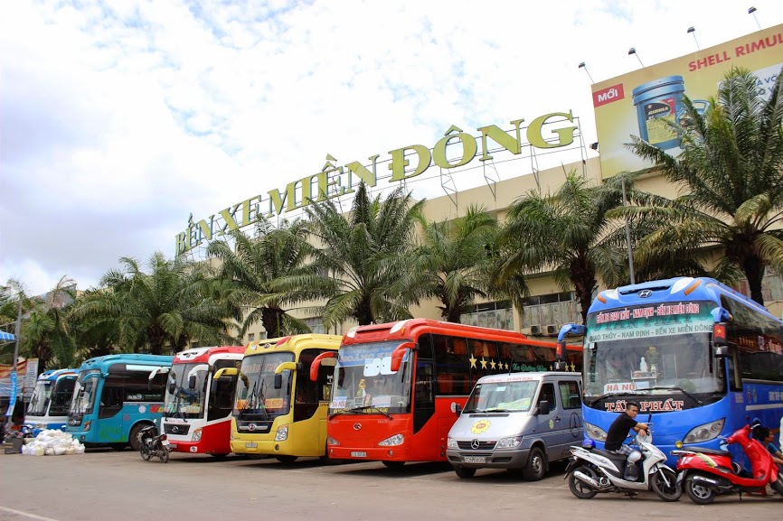 TP.HCM sắp tới chỉ cho phép xe trung chuyển đưa đón vào trung tâm, còn xe giường nằm, xe khách từ 30 chỗ chỉ nhận/trả khách tại 6 bến đỗ quy định.