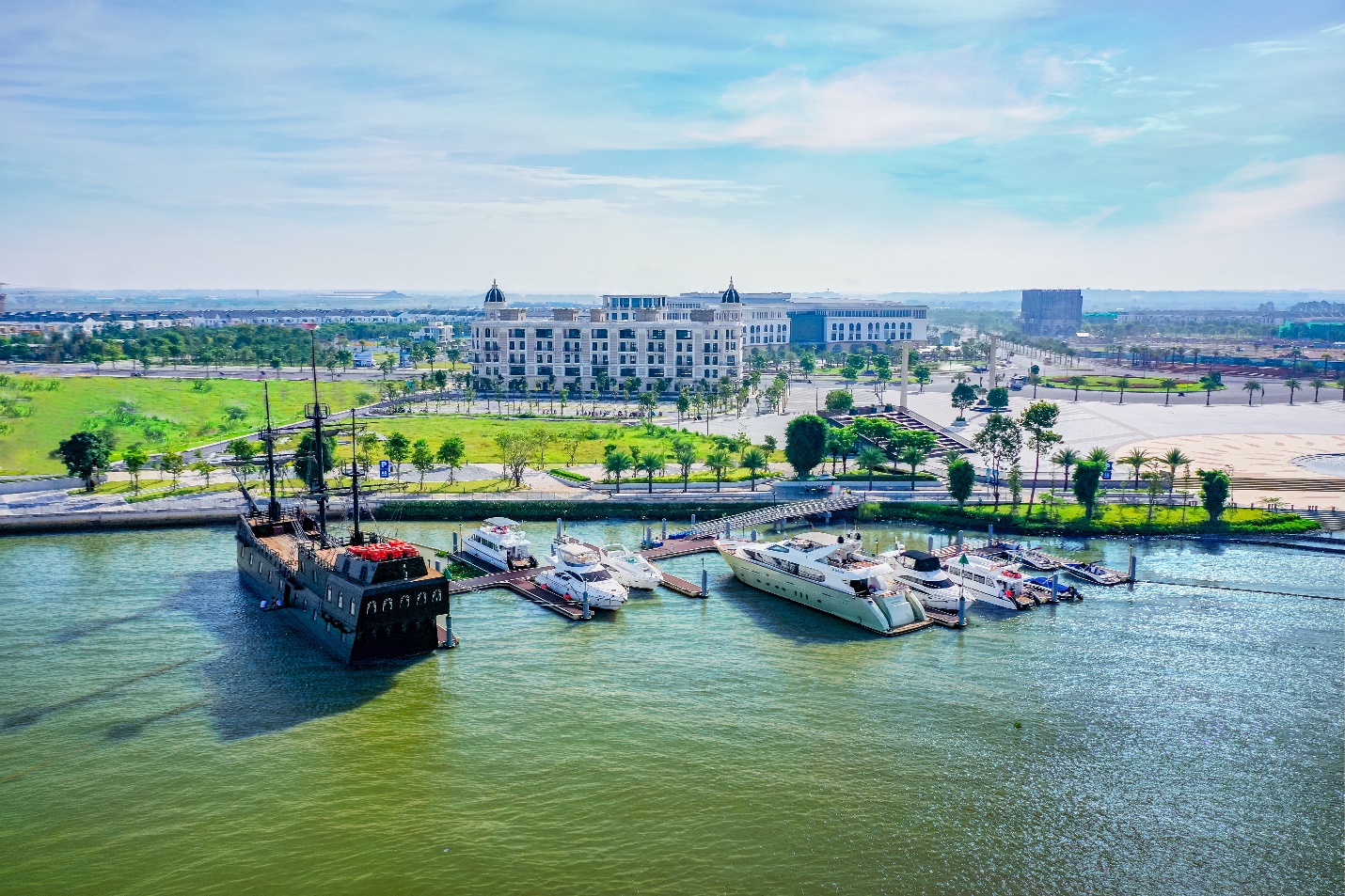 Aqua City thu h&uacute;t nh&agrave; Pg88vn Trang Chủ Chính Thức nhờ hệ sinh th&aacute;i v&agrave; chuỗi tiện &iacute;ch to&agrave;n diện.