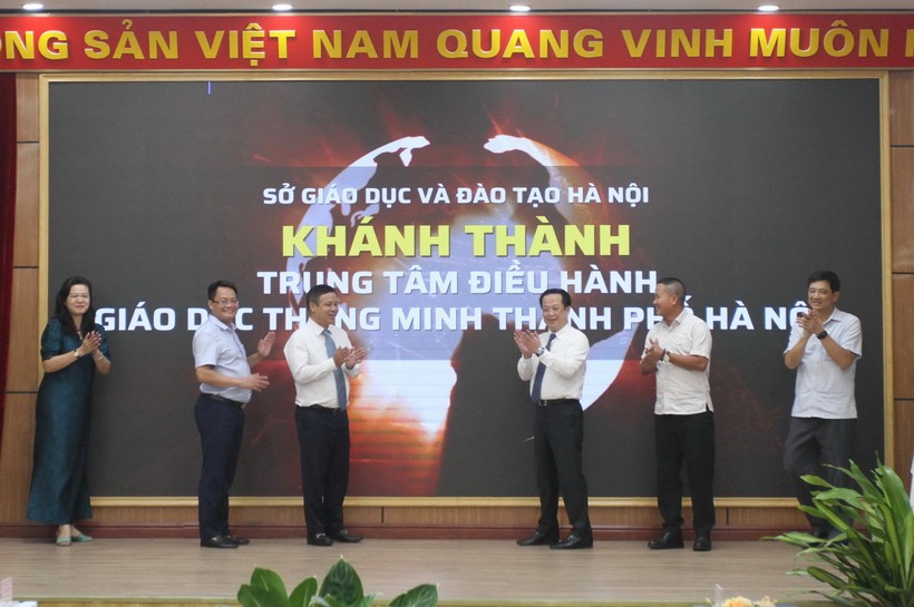 Sở Giáo dục và Đào tạo Hà Nội khánh thành Trung tâm điều hành giáo dục thông minh.