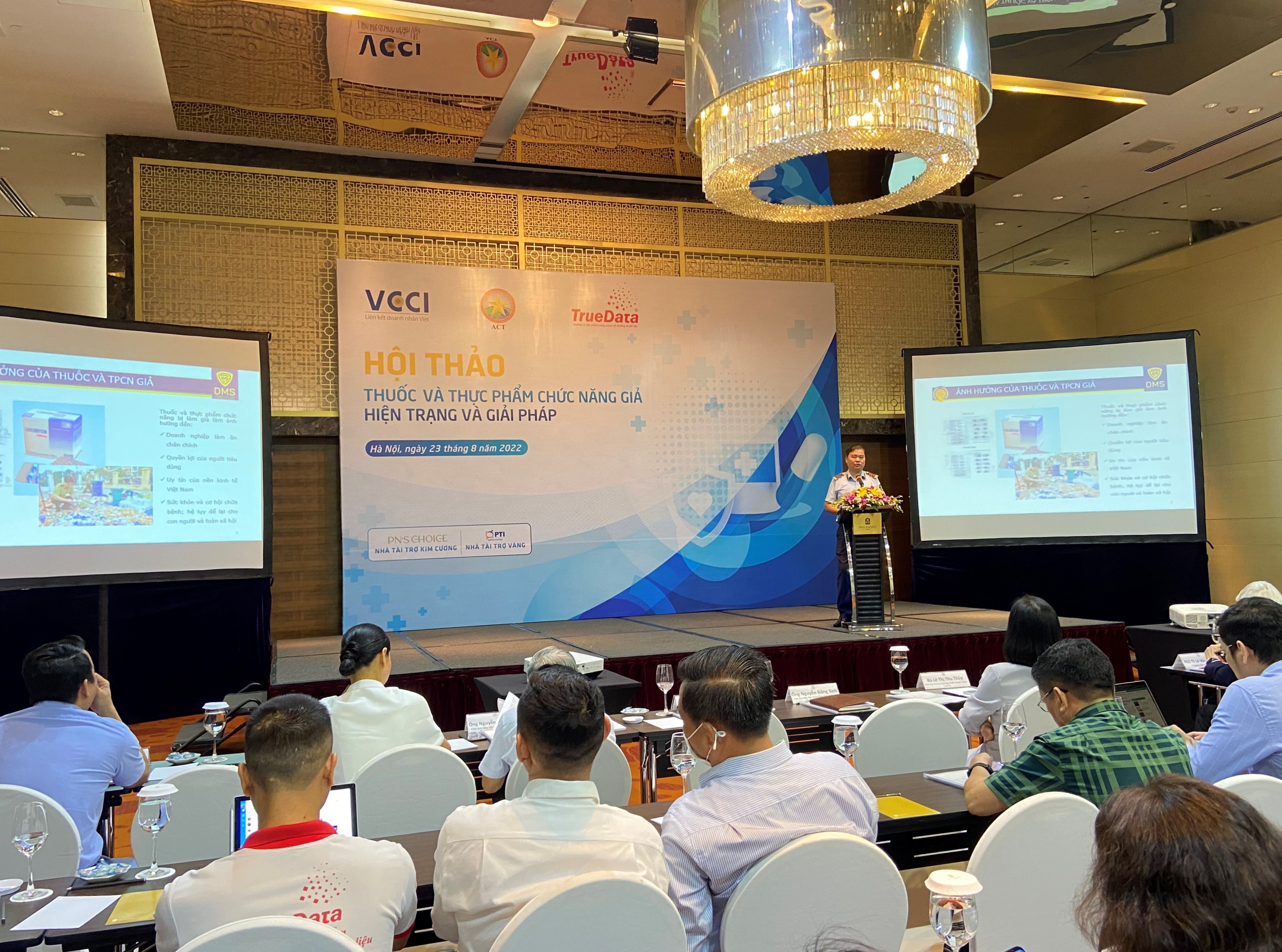 Hội thảo “Thuốc và PG88 xổ số, casino, bóng đá chức năng giả- Hiện trạng và giải pháp” ngày  23/8.