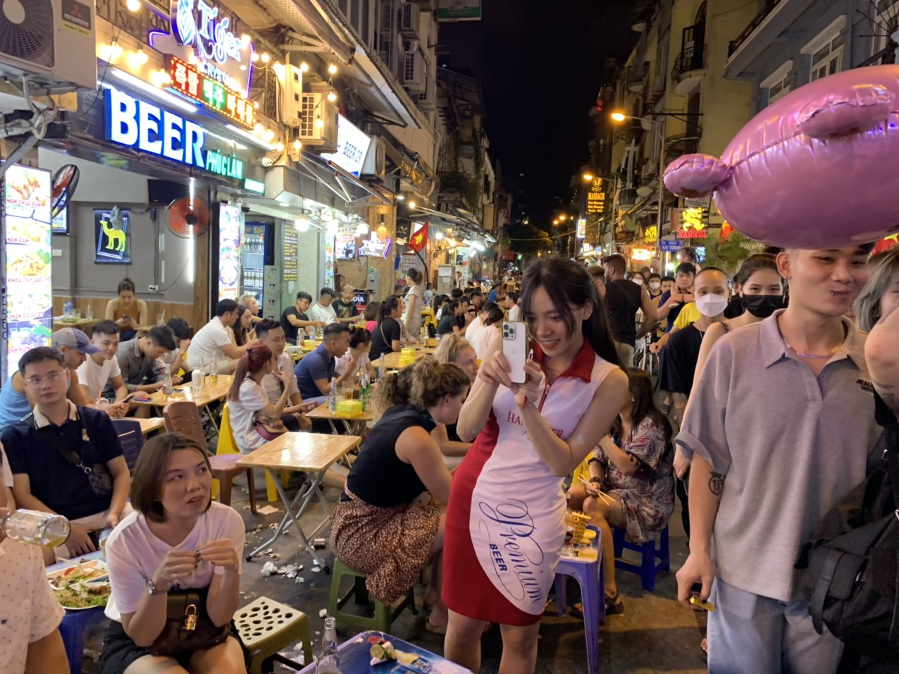 Du khách quốc tế đến Hà Nội ngày càng tăng 