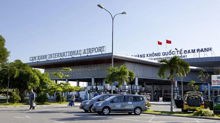 S&acirc;n bay quốc tế Cam Ranh đặt mục ti&ecirc;u n&acirc;ng c&ocirc;ng suất đ&oacute;n tiếp h&agrave;ng triệu kh&aacute;ch h&agrave;ng/năm.