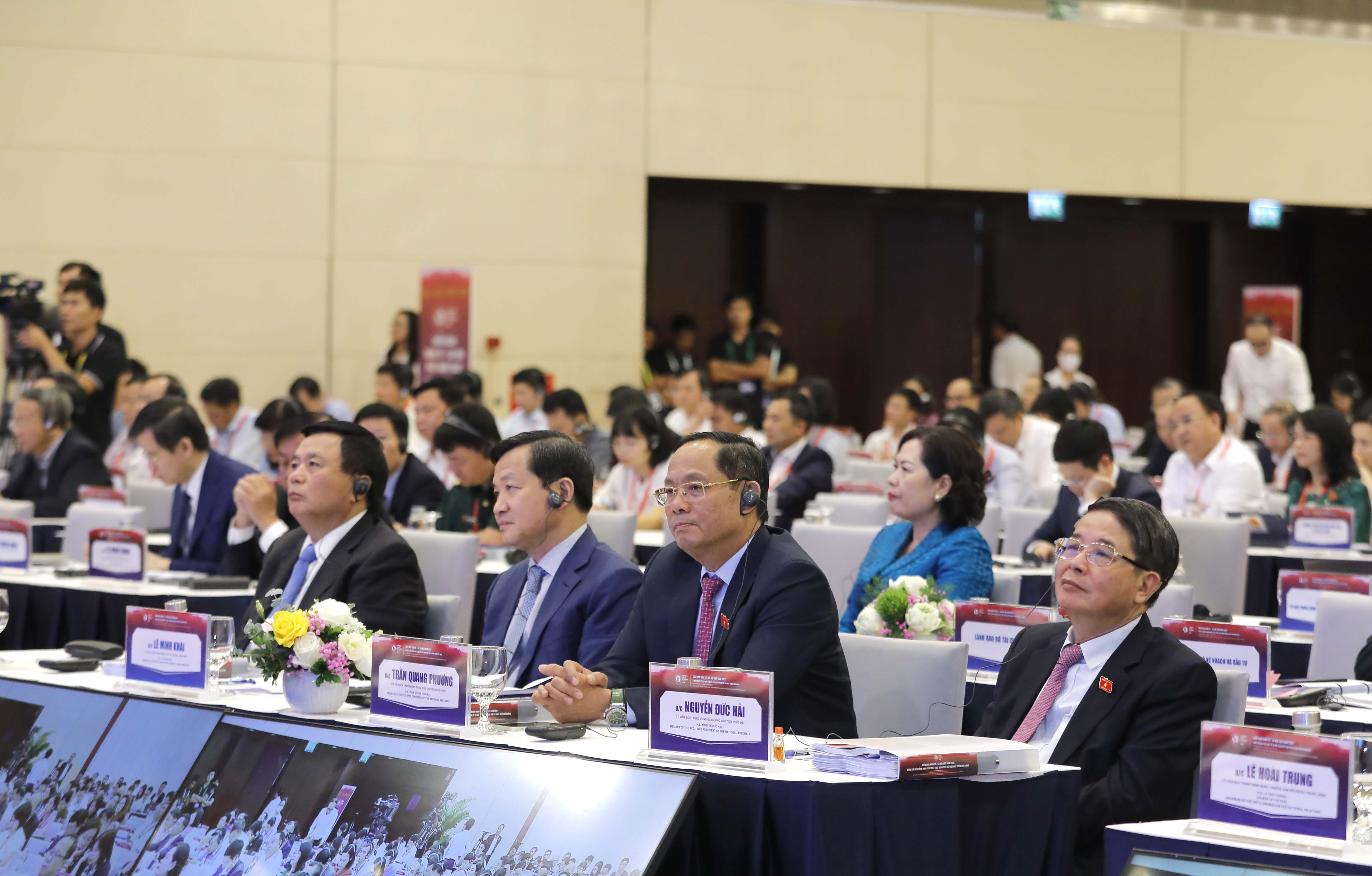 C&aacute;c đại biểu tham dự Diễn đ&agrave;n. Ảnh - Quochoi.vn.&nbsp;