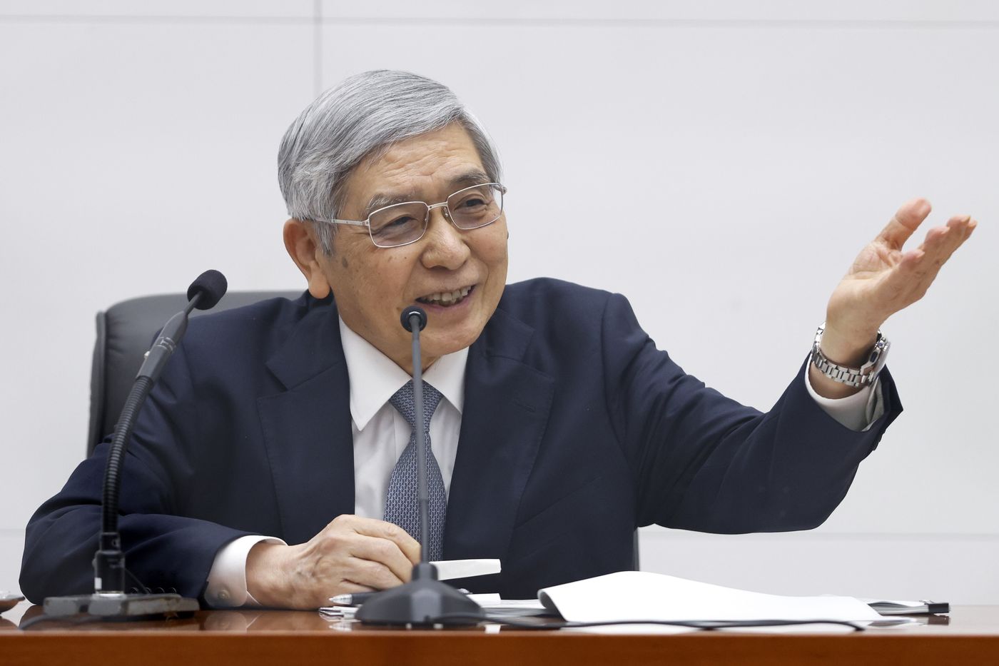 Thống đốc Pg88 com chính chủ Trung ương Nhật Bản (BOJ) Haruhiko Kuroda - Ảnh: Bloomberg.