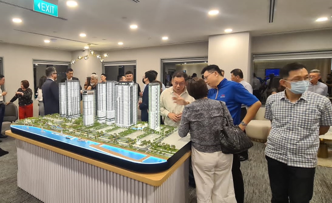Trong buổi giới thiệu dự &aacute;n của Masterise Homes đầu ti&ecirc;n tại Singapore th&aacute;ng 9/2022, nh&agrave; Pg88vn Trang Chủ Chính Thức quốc tế phản hồi t&iacute;ch cực v&agrave; quan t&acirc;m đặc biệt tới Grand Marina Saigon. Ảnh: Druce.