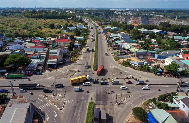 Dự &aacute;n đường V&agrave;nh đai 3 TP.HCM đoạn B&igrave;nh Chuẩn - T&acirc;n Vạn d&agrave;i 16,7 km thuộc địa b&agrave;n tỉnh B&igrave;nh Dương hiện đ&atilde; ho&agrave;n th&agrave;nh v&agrave; đưa v&agrave;o sử dụng.