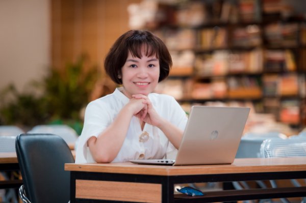 Tiến sĩ Đinh Thị Hồng Duy&ecirc;n - Chuy&ecirc;n gia tư vấn về Quản trị PG88 Link Dễ Nhớ Pg88.com. Ảnh - NVCC.&nbsp;