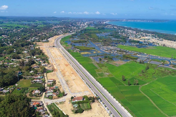 Quảng Ngãi: Tập trung xử lý dứt điểm trường hợp lấn, chiếm đất đai trái phép khu vực ven biển